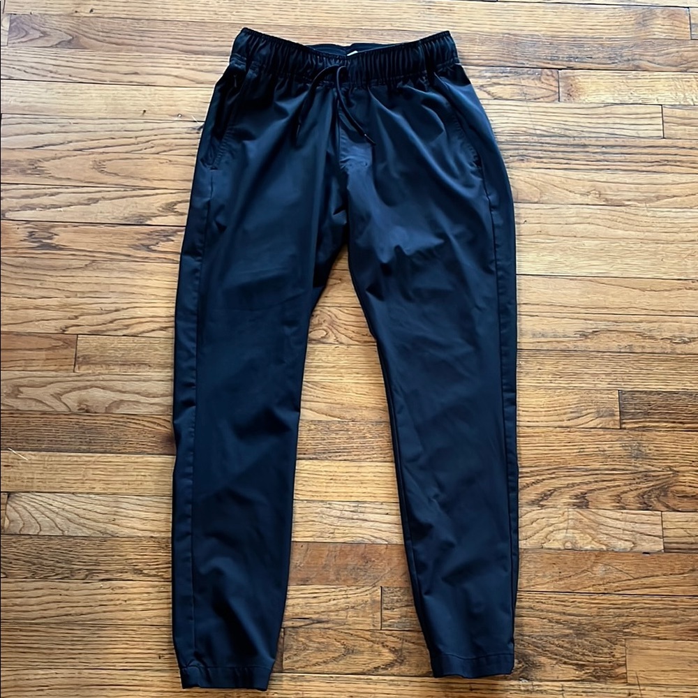 Travis Mathew Black Joggers Soft Elastic Sweatpants